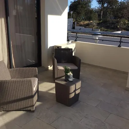 Vecchio Apartment *